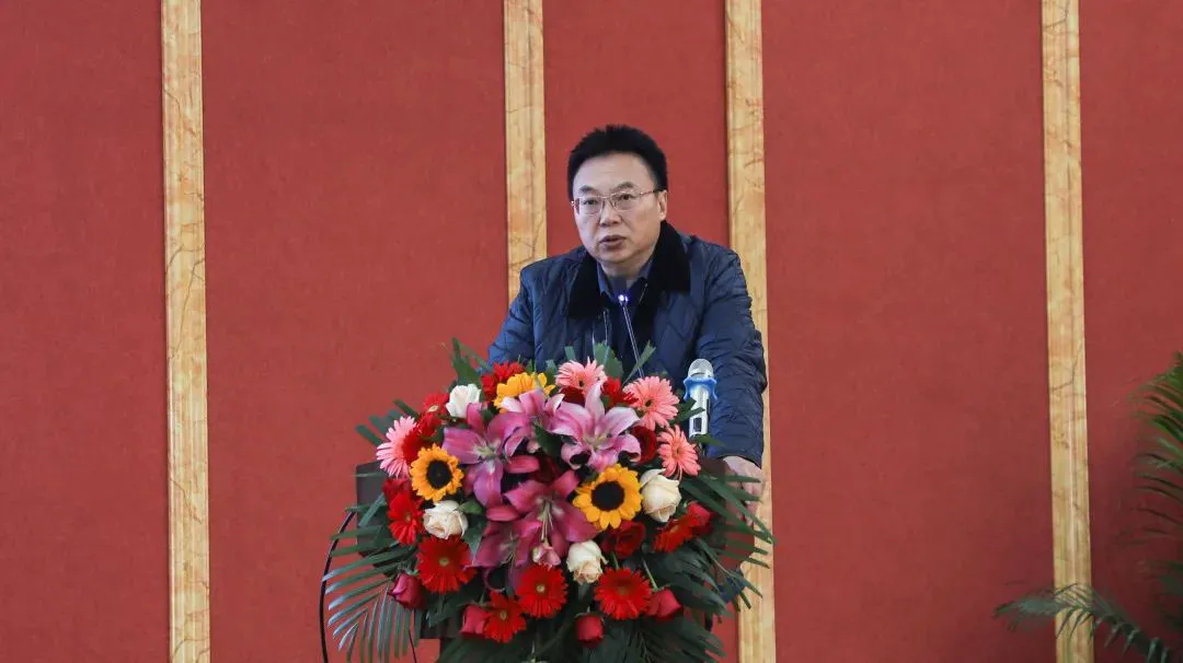 如何通过快攻训练提高球员的速度和灵活性?_0